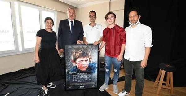 KESİŞME “İYİ Kİ VARSIN EREN” FİLMİNİN HATAY GÖSTERİMİ YAPILDI