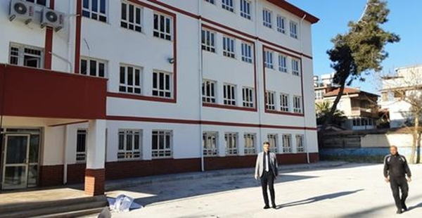 ÇERKO’DAN OKUL TADİLATINA İNCELEME