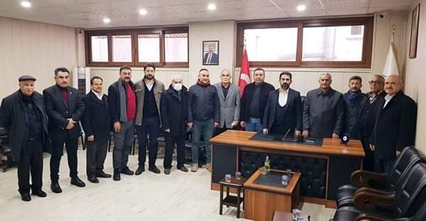 BAŞKAN ADAL, HALK OTOBÜSÇÜSÜ ESNAFIN YANINDA