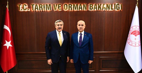 ÇİFTÇİNİN TALEPLERİNİ İLETTİ