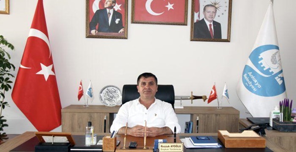 REZZUK AYOĞLU’NDAN 23 NİSAN MESAJI