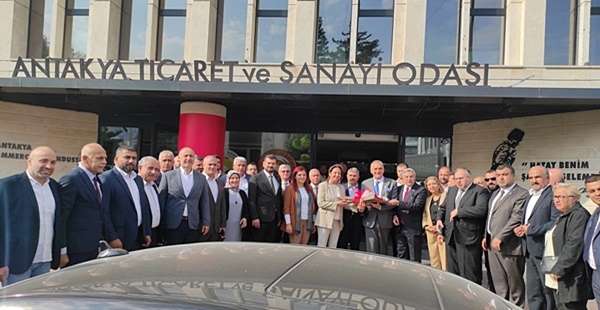 YILMAZ: İŞ İNSANLARIMIZIN HER DAİM YANINDAYIZ”