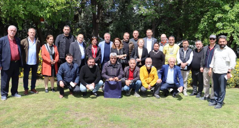 TÜRKİYE GAZETECİLER CEMİYETİ DEPREMZEDE GAZETECİLERLE BULUŞTU