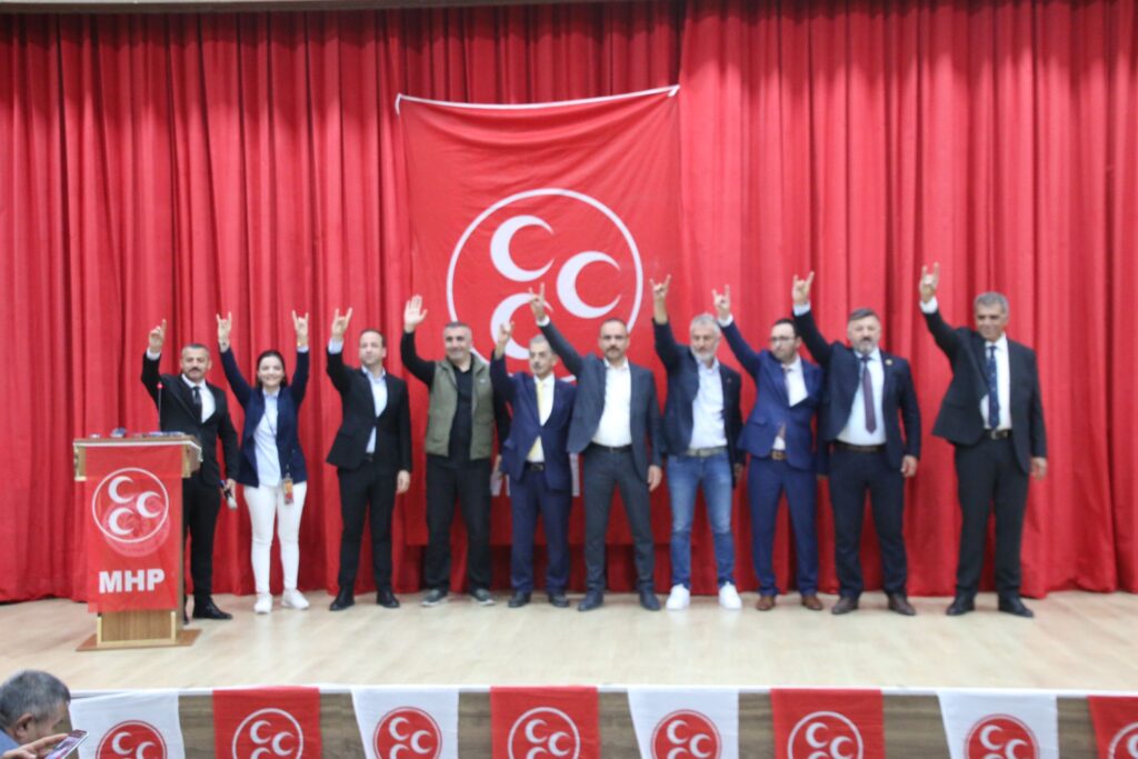 MHP ALTINÖZÜ’NDE ADAYLARINI TANITTI