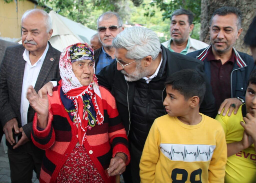 HATAY’I DEVLET VE MİLLETLE EL ELE YENİDEN AYAĞA KALDIRACAĞIZ