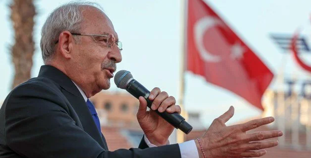 HERKESİN DÜŞÜNCESİNE SAYGI DUYMAK BAY KEMAL’İN GÖREVİDİR