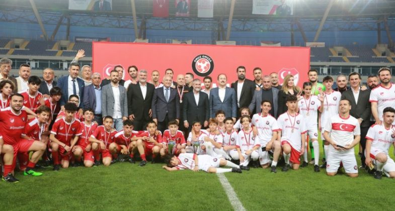 MERSİN HALKININ BU DESTEĞİNİ HER ZAMAN BEKLİYORUZ