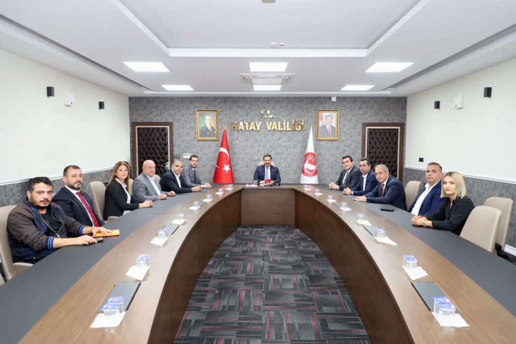 VALİ MASATLI CHP HEYETİNİ KABUL ETTİ