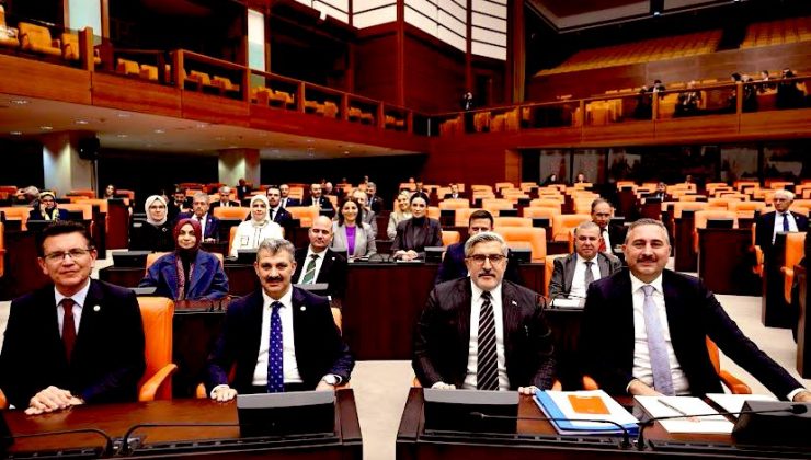 YAYMAN: ONLAR KONUŞUR, BİZ YAPARIZ