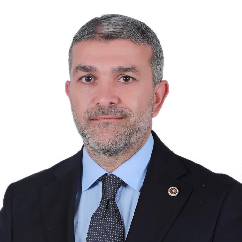 ADEM YEŞİLDAL BAKAN MI OLUYOR?