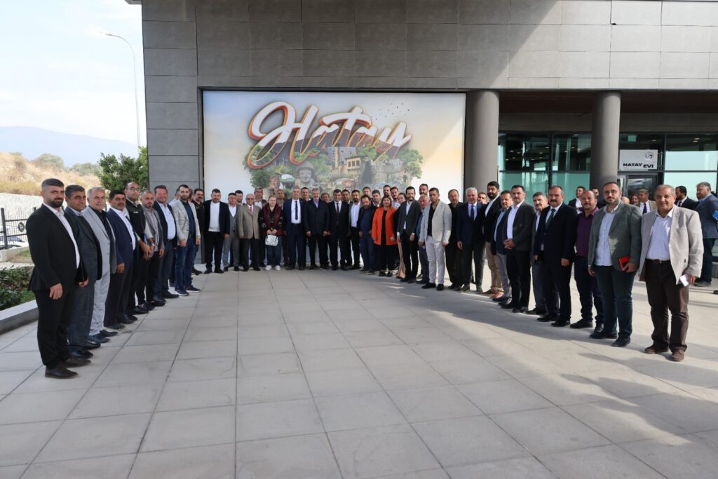 BAŞKAN TÜRKMEN’DEN ÖNTÜRK’E HİZMET TEŞEKKÜRÜ