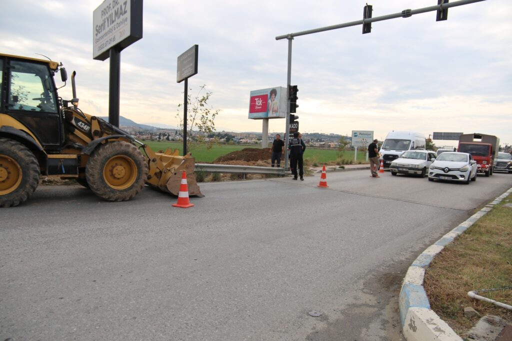 ARSUZ OTOBAN KAVŞAĞI GENİŞLİYOR