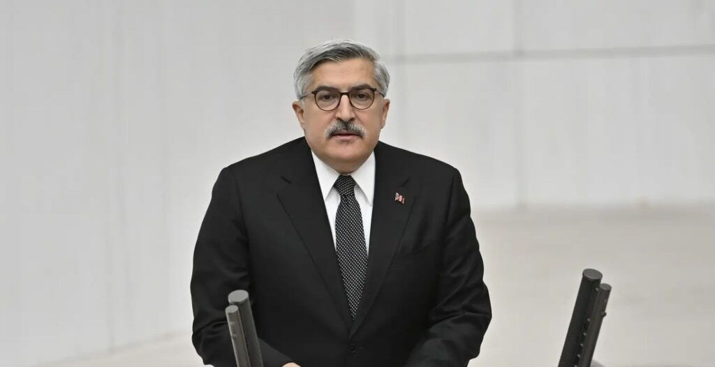 YAYMAN: “CUMHURBAŞKANIMIZ TARİHİN DOĞRU TARAFINDADIR”